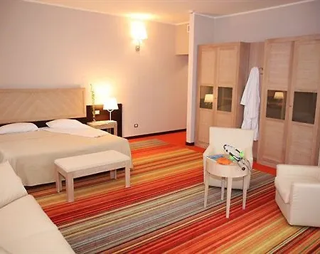 Geovillage Sport & Convention Hotel 4*